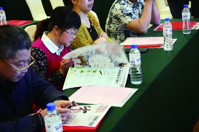 《中国食品安全周刊》出现在中国肉类协会发布会现场,受到业内关注