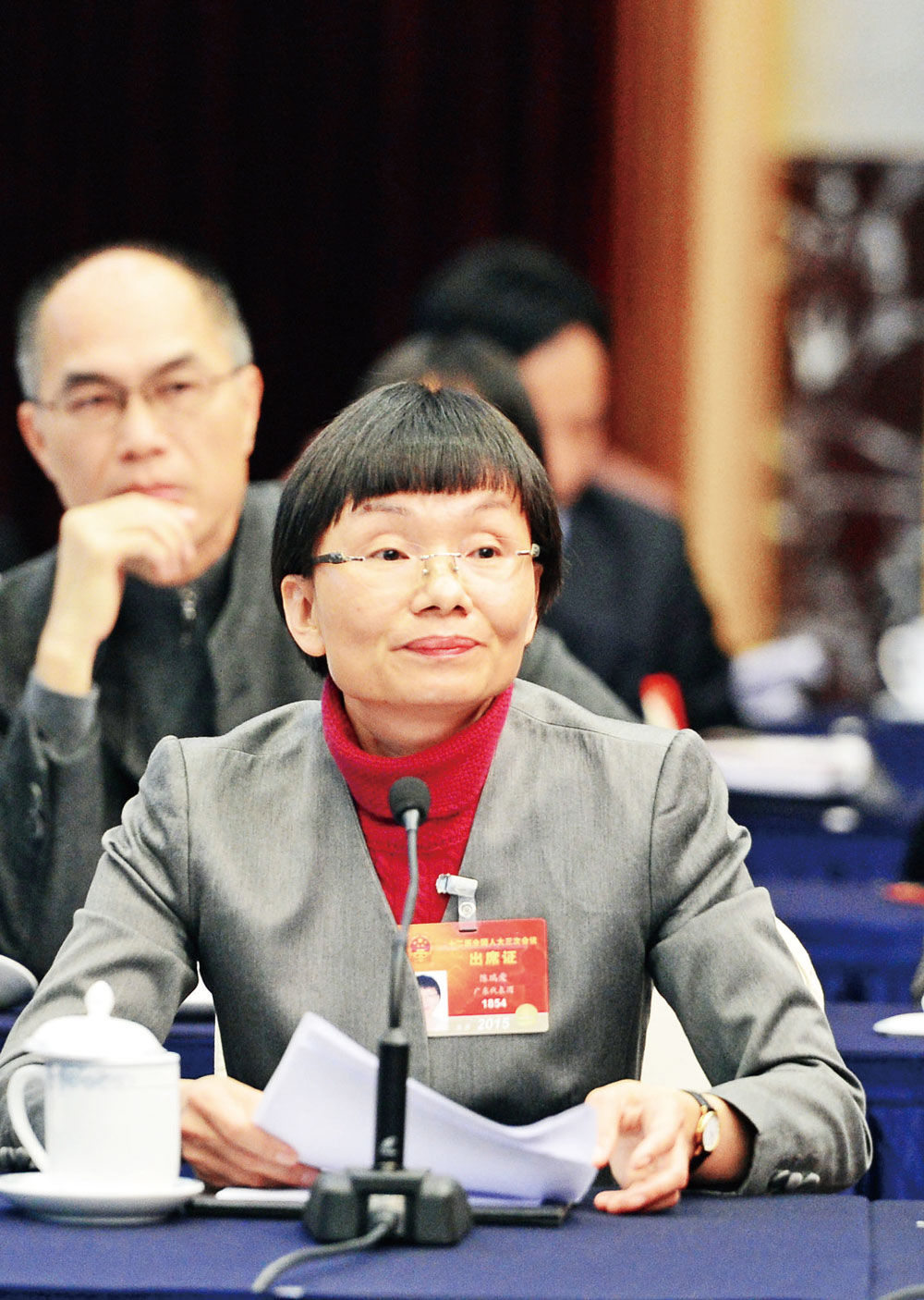 全国人大代表陈瑞爱两会建言促进科研成果转化,推动海洋新经济 全国人大代表陈瑞爱两会建言促进科研成果转化,推动海洋新经济